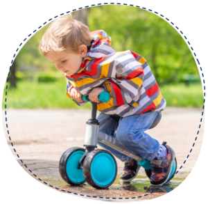 Bewegungsdrang von Kleinkindern fördern